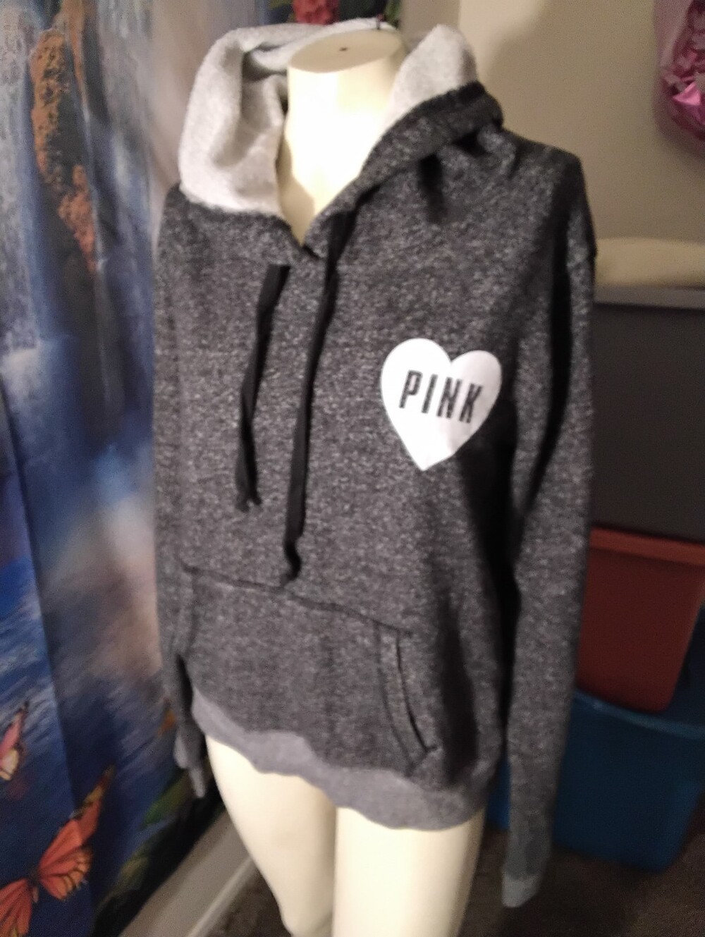 Victoria's Secret PINK Gray Hoodie Heart Logo Women’s Size large